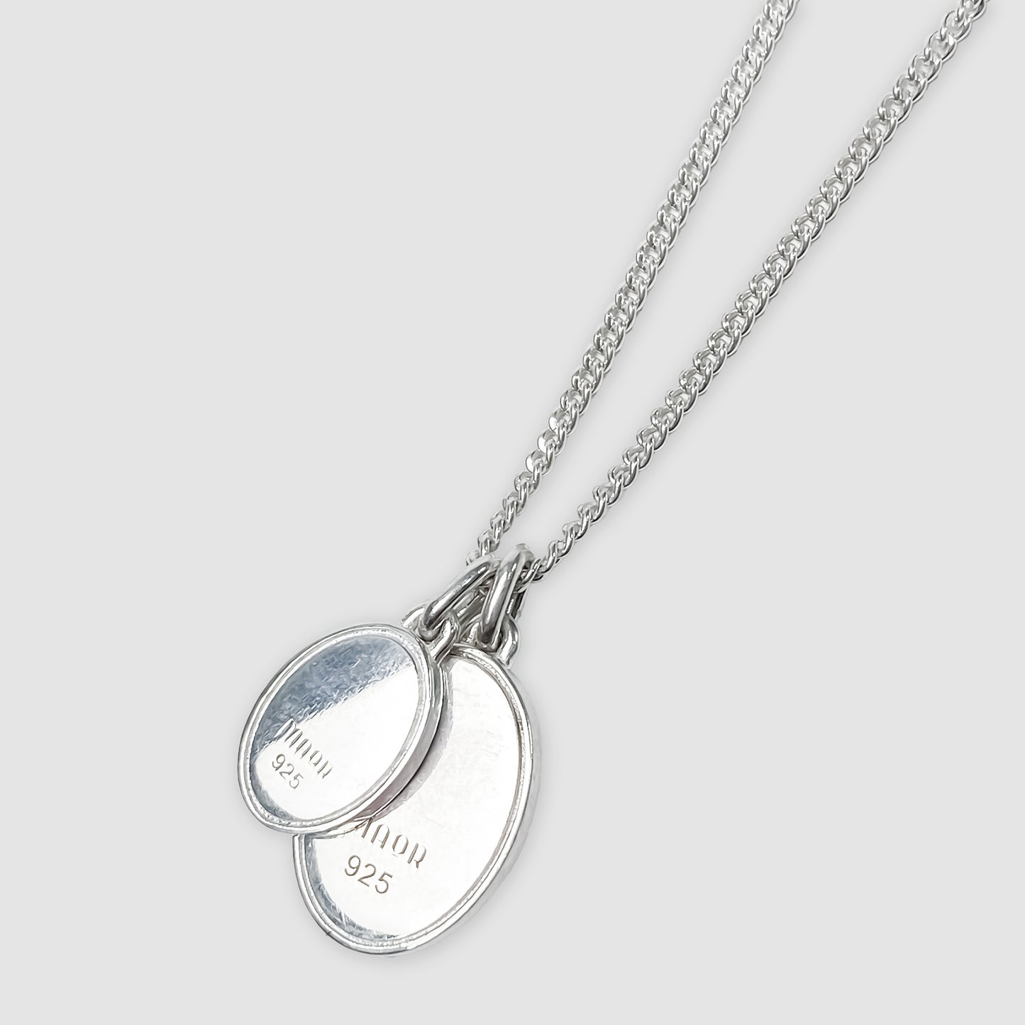 The Gudo Oval Necklace - Silver/White Diamond - O/S