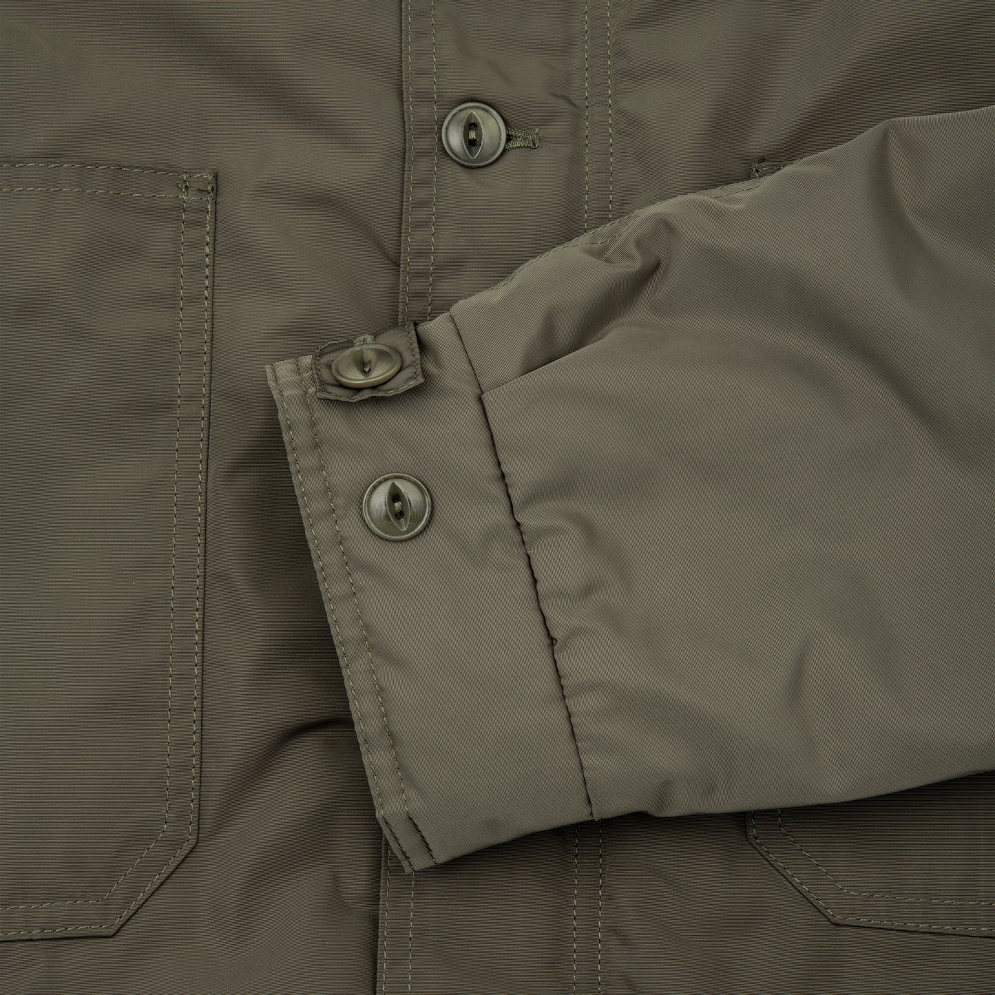 PETE BOMBER Italian Waterrepellent Nylon Olive